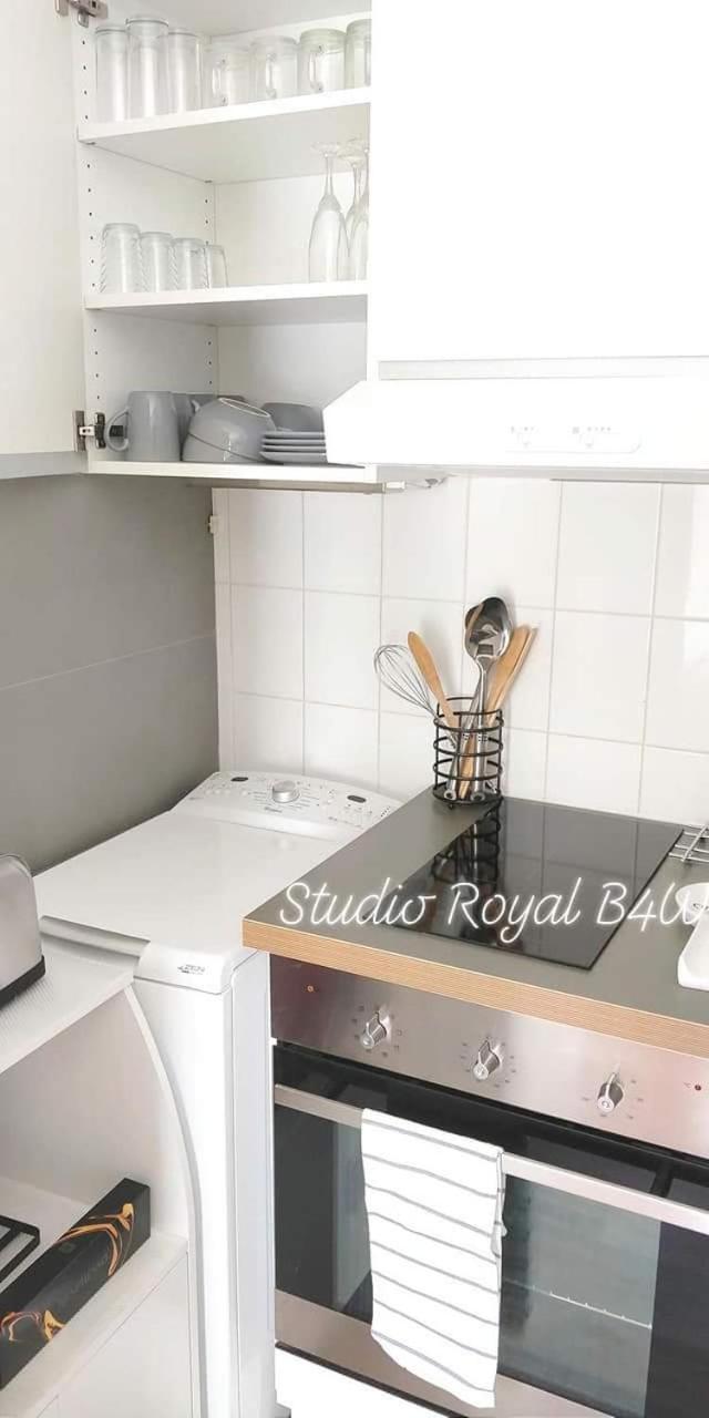 Royal By Beds4wanderlust - Place Du Marche Avec Parking Prive Fontainebleau